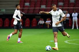 c7：郑钦文收获澳网开门红 2比0击败托多尼 比赛跌宕起伏犹如过山车北京青年报.